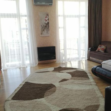 Apartments In The Historical Center Of Batumi, Near The Seaside Park Esterno foto