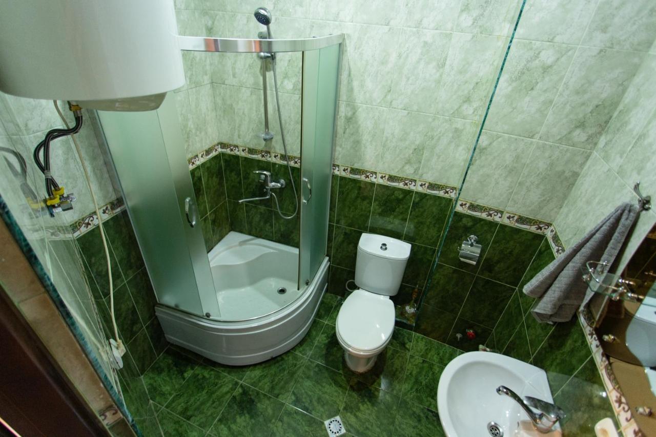 Apartments In The Historical Center Of Batumi, Near The Seaside Park Esterno foto
