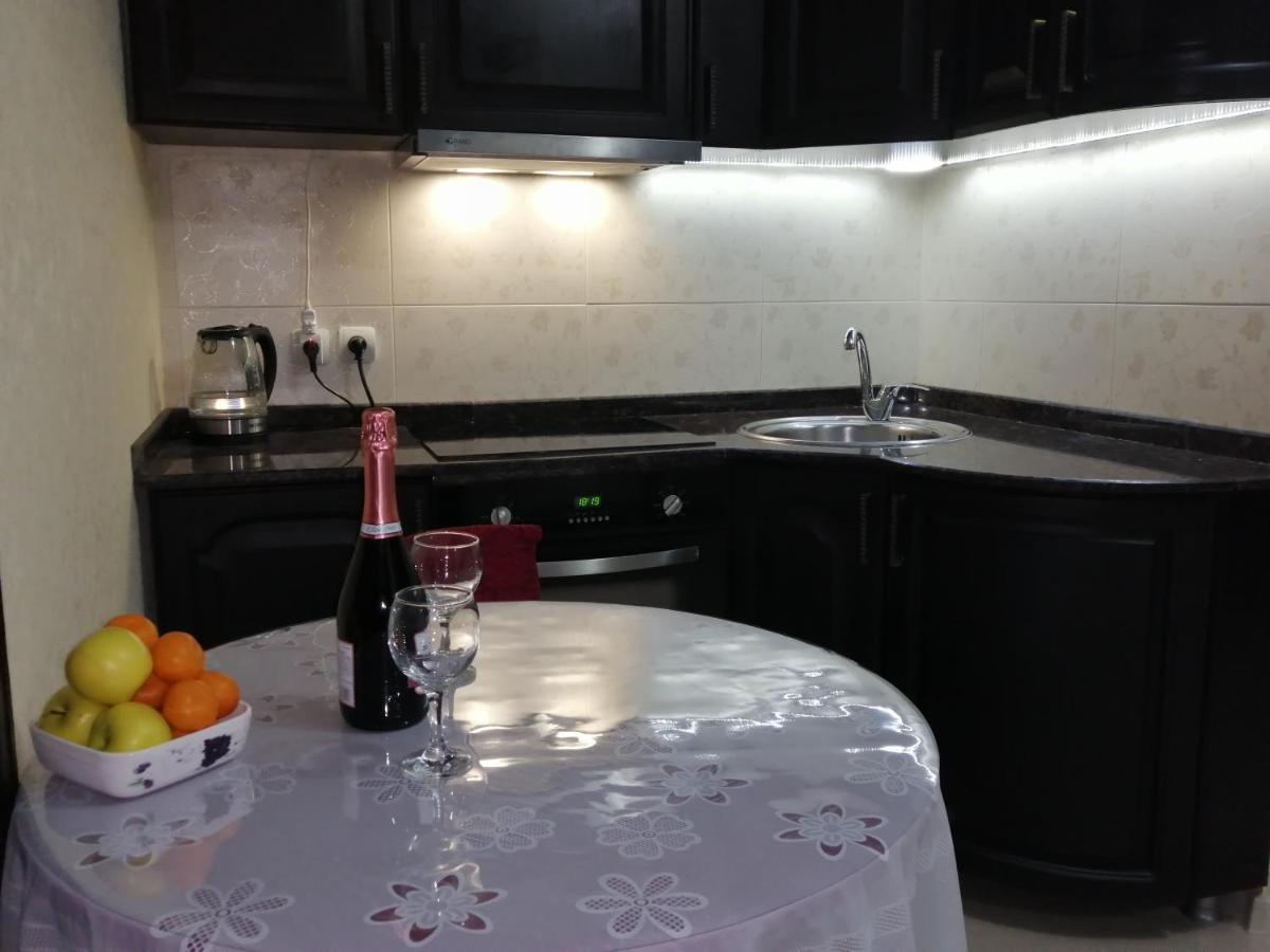 Apartments In The Historical Center Of Batumi, Near The Seaside Park Esterno foto